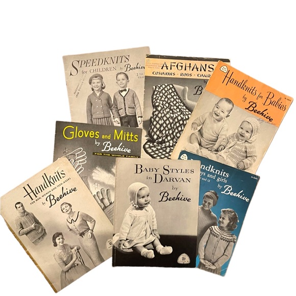(10) Lot of 7 Vintage 1950s Beehive knitting books baby family child - Picture 2 of 9